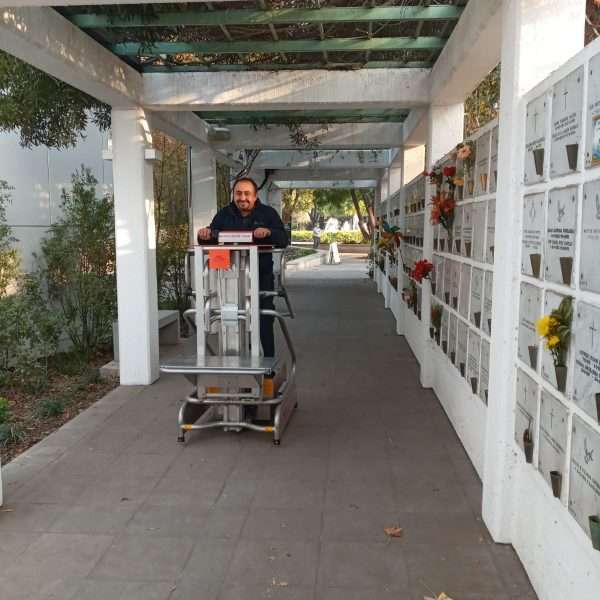 MOTOLIFT ALO Lift ALO Ventas CEMENTERIO 01