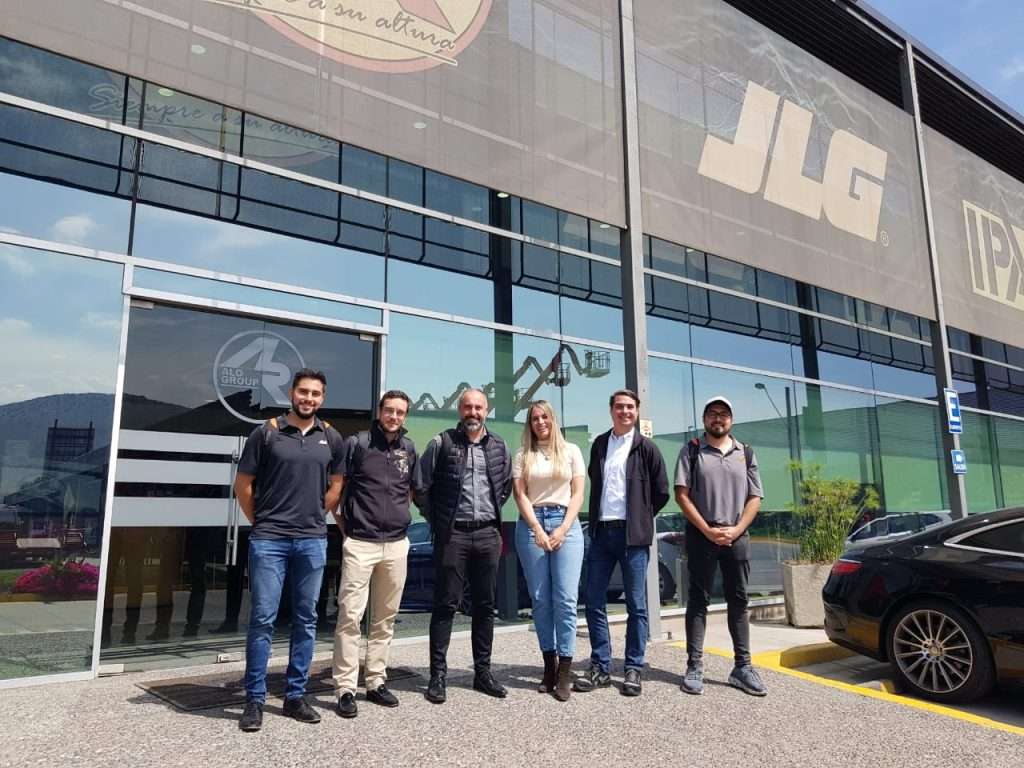ALO GroupCHILE JLGINDUSTRIES 1001